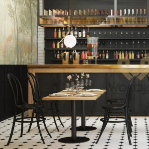 Quadratischer Bistrotisch aus Eiche