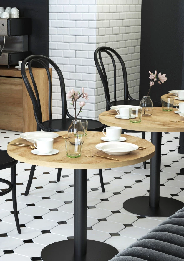 Runder Bistrotisch aus Eiche