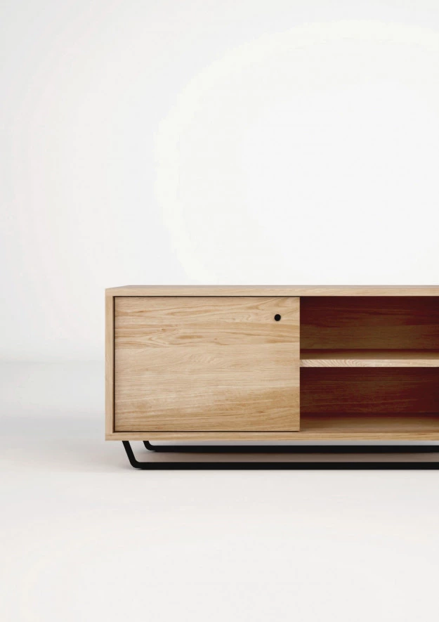 RTV-Schrank aus Eiche Steel 01 1d
